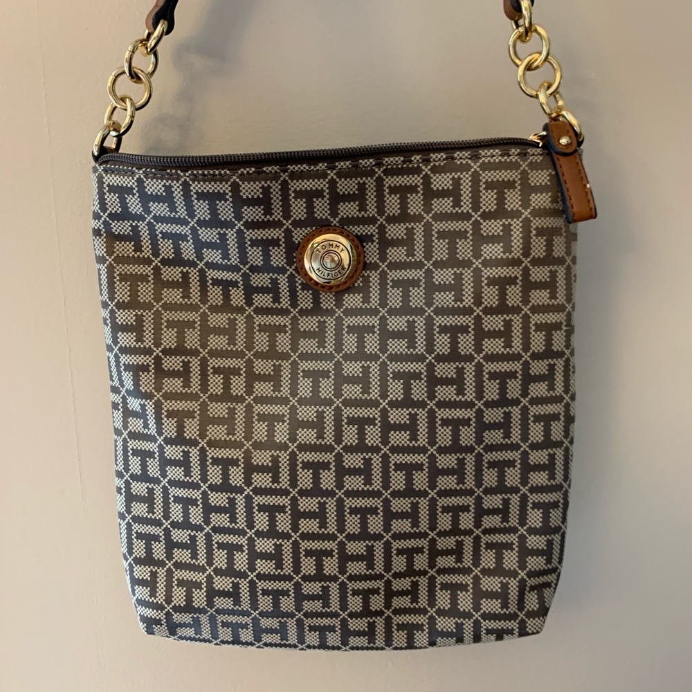 Tommy Hilfiger Crossbody Bag